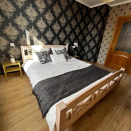 Fresh&Cozy Apartment, Parking Free, 15 Min Walk To Center Riga Bagian luar foto